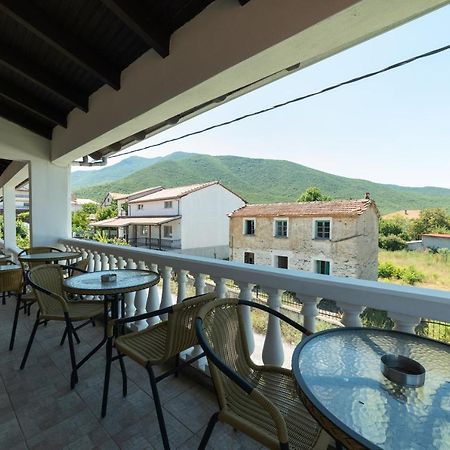 Maison Agistro Hotel Angistron Luaran gambar
